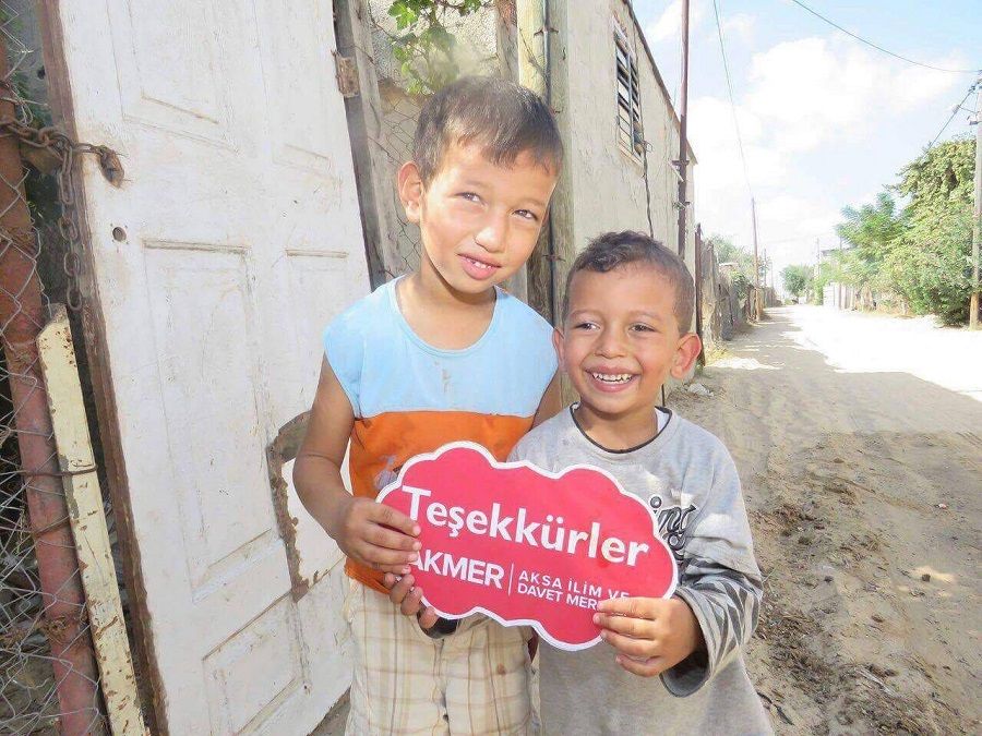 Kurban emanetleriniz Suriyeli ve Gazzeli kardeşlerimize ulaştı